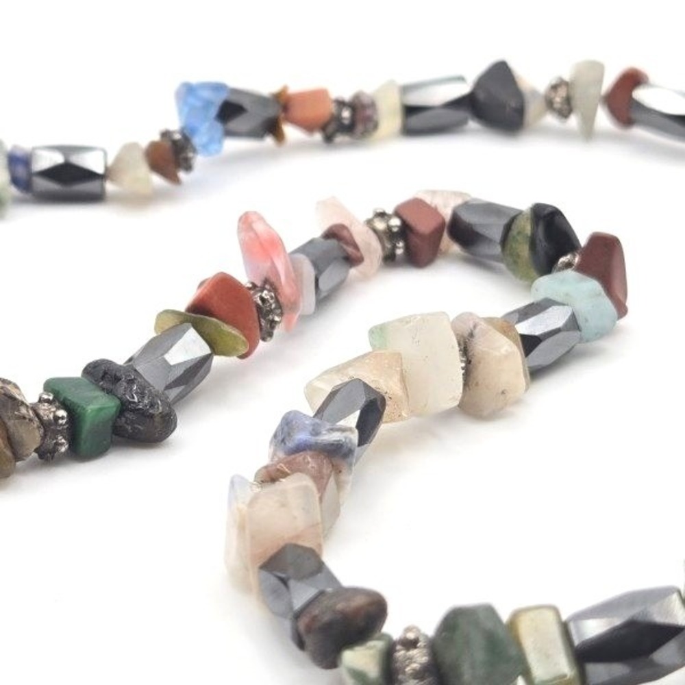 Natural Gemstone Chip and Magnetic Hematite Beaded Necklace‎
